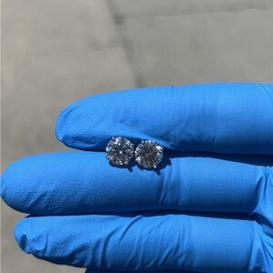 Moissanite Diamond Stud Earrings 1 Carat